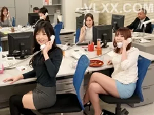 Lồn em lúc nào cũng phải hoạt động hết công suất