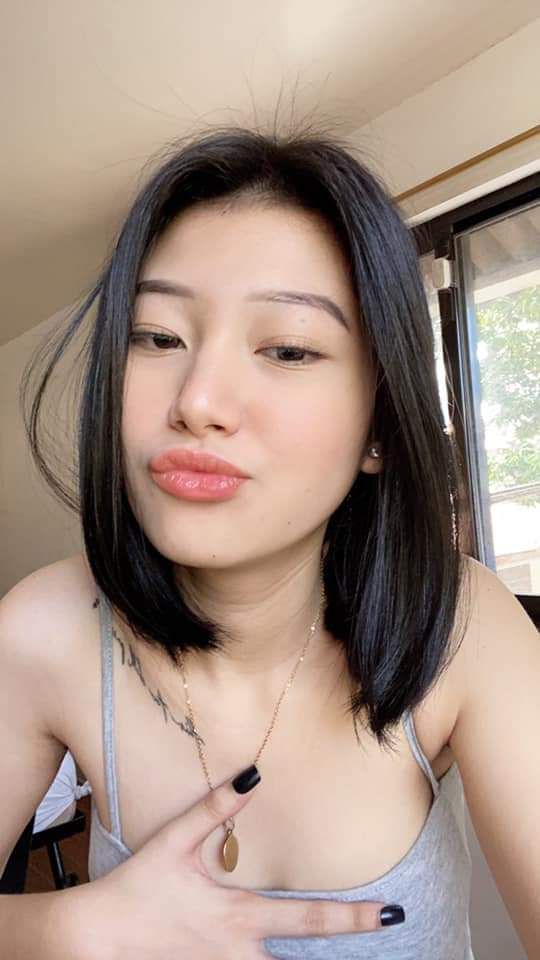 Doggy em lễ tân xinh đẹp sướng ná thở